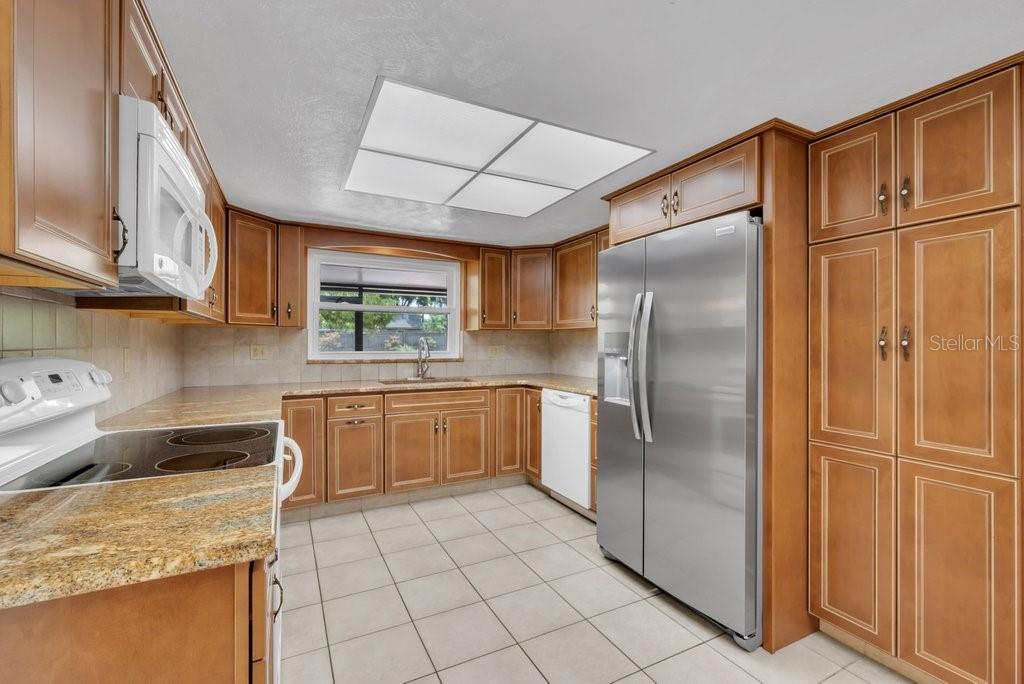 Image 4 of 59 For 1303 Rockwood Drive