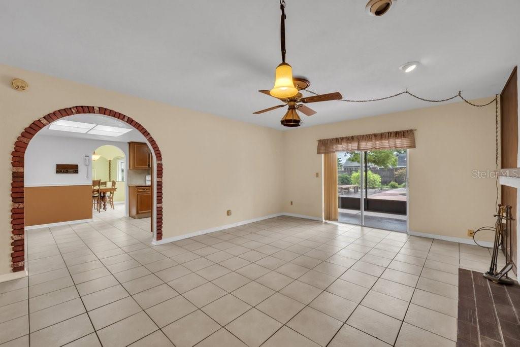 Image 42 of 59 For 1303 Rockwood Drive