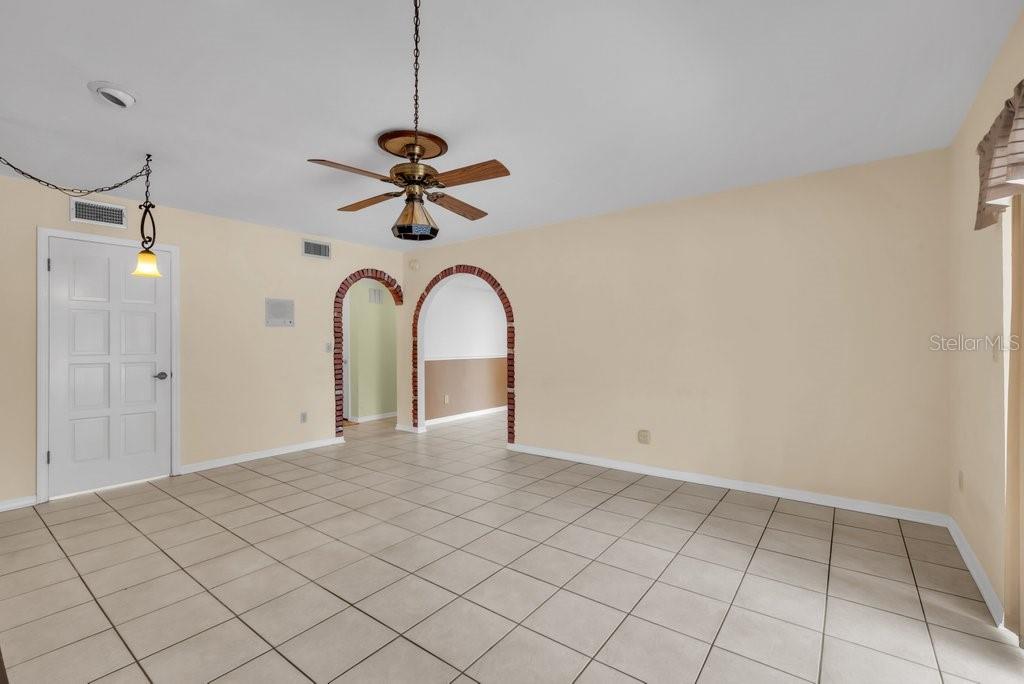 Image 43 of 59 For 1303 Rockwood Drive