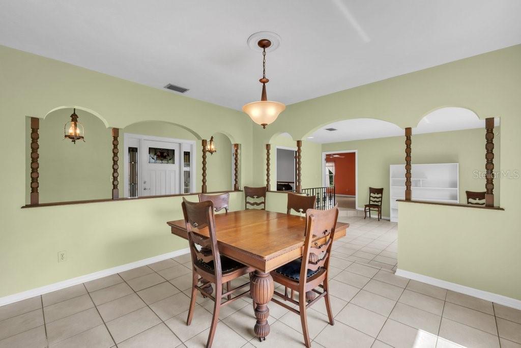 Image 6 of 59 For 1303 Rockwood Drive