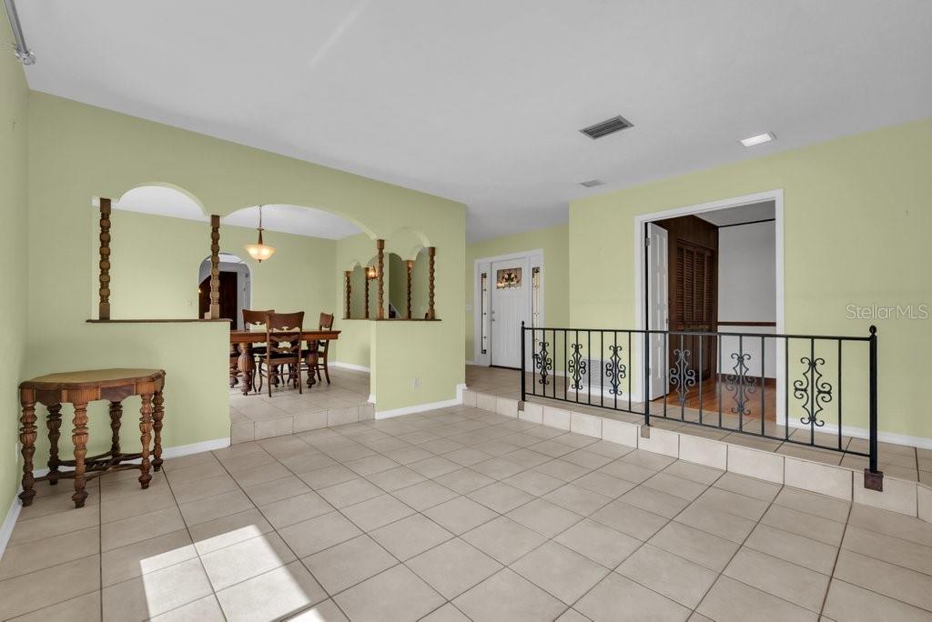 Image 7 of 59 For 1303 Rockwood Drive