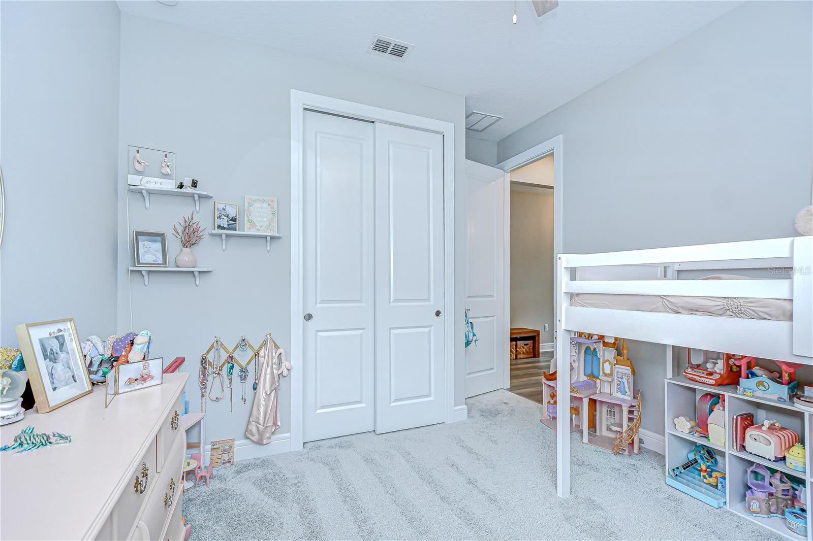Image 23 of 33 For 12951 Brookside Moss Drive