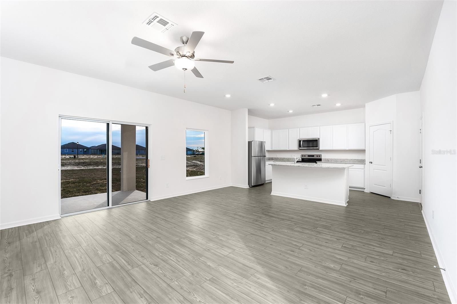 Image 2 of 20 For 3719 Bergamot Street
