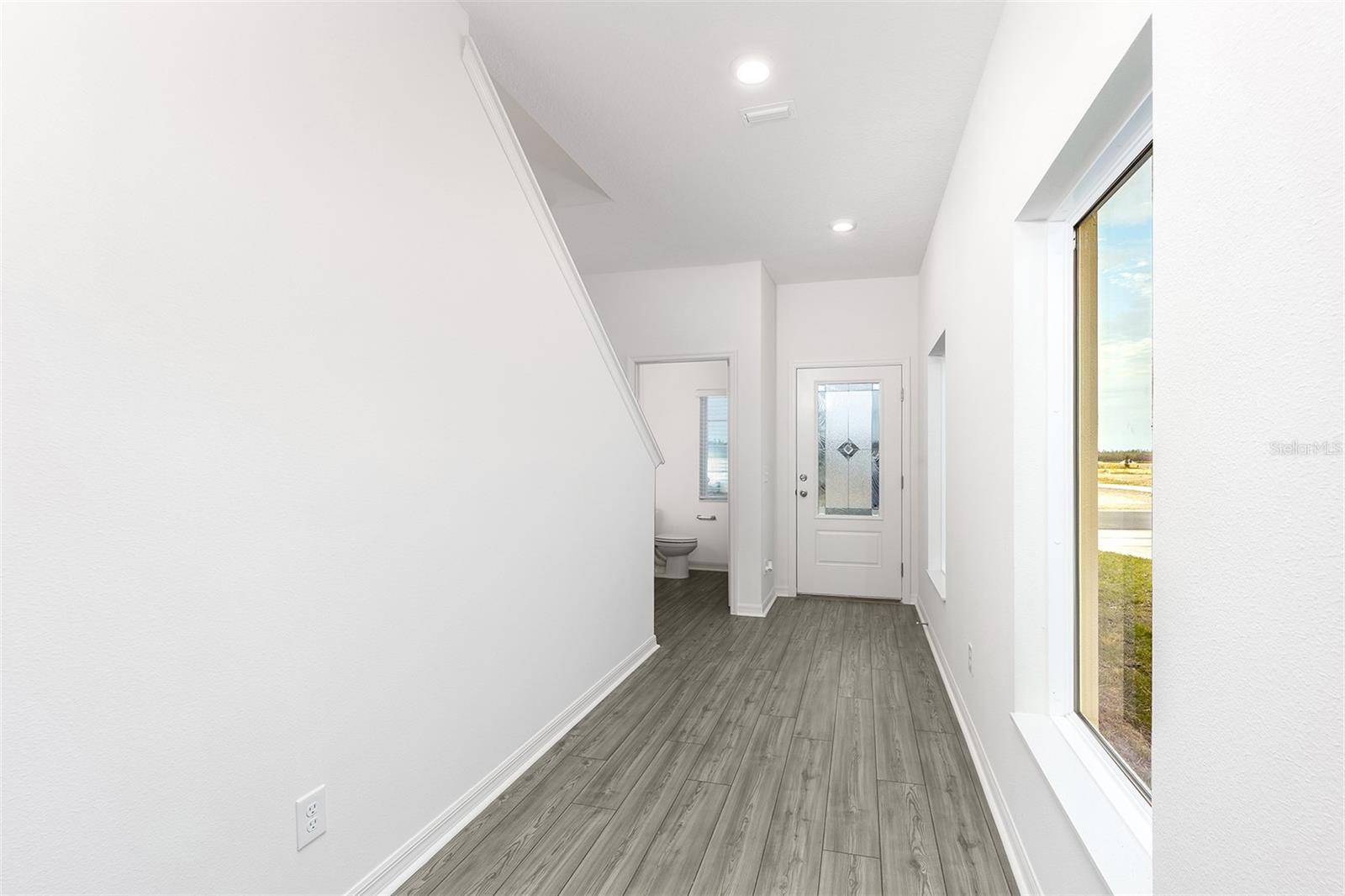 Image 7 of 20 For 3719 Bergamot Street