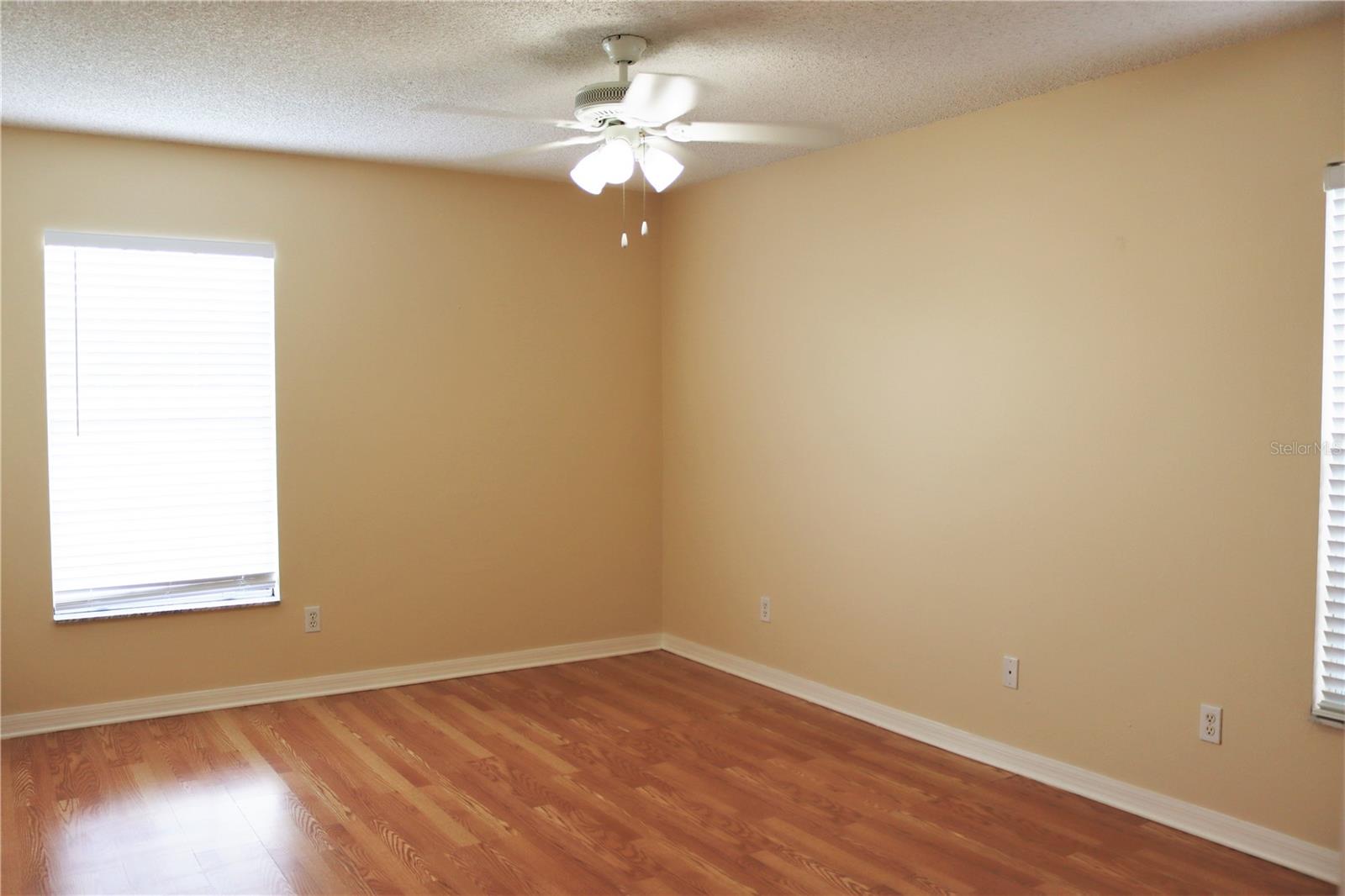 Image 10 of 27 For 3677 Amelia Way