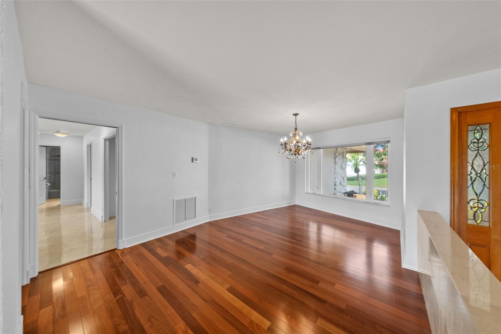 Image 11 of 57 For 4964 60th Avenue S