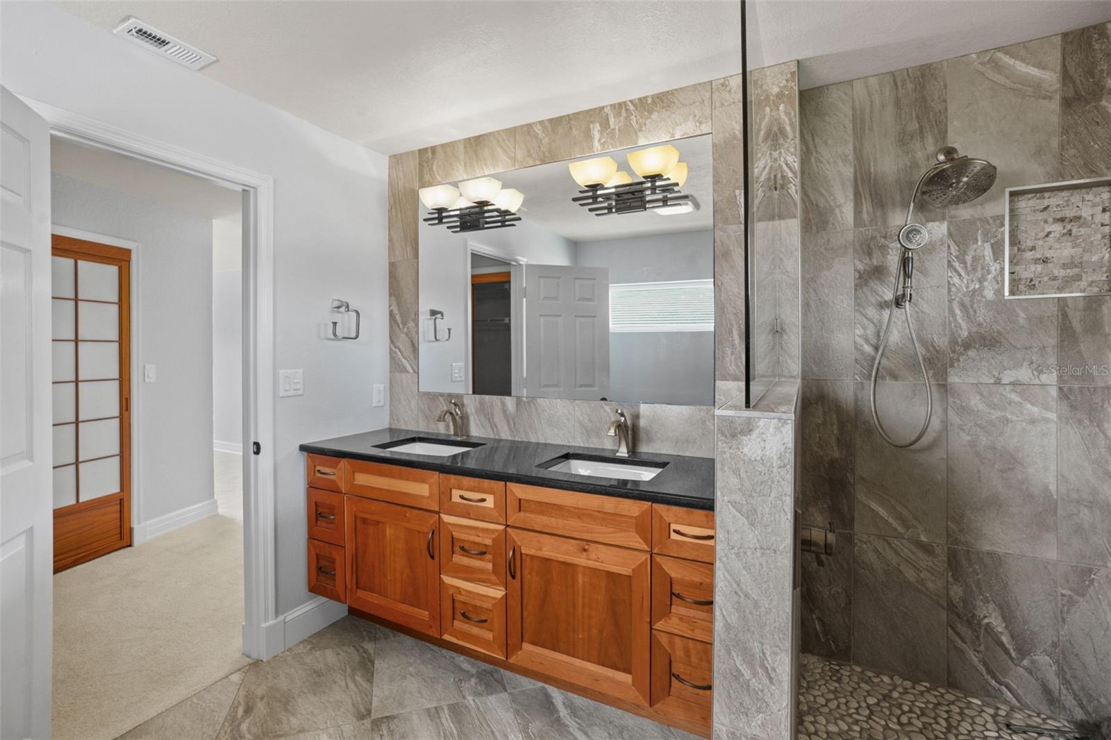 Image 27 of 57 For 4964 60th Avenue S