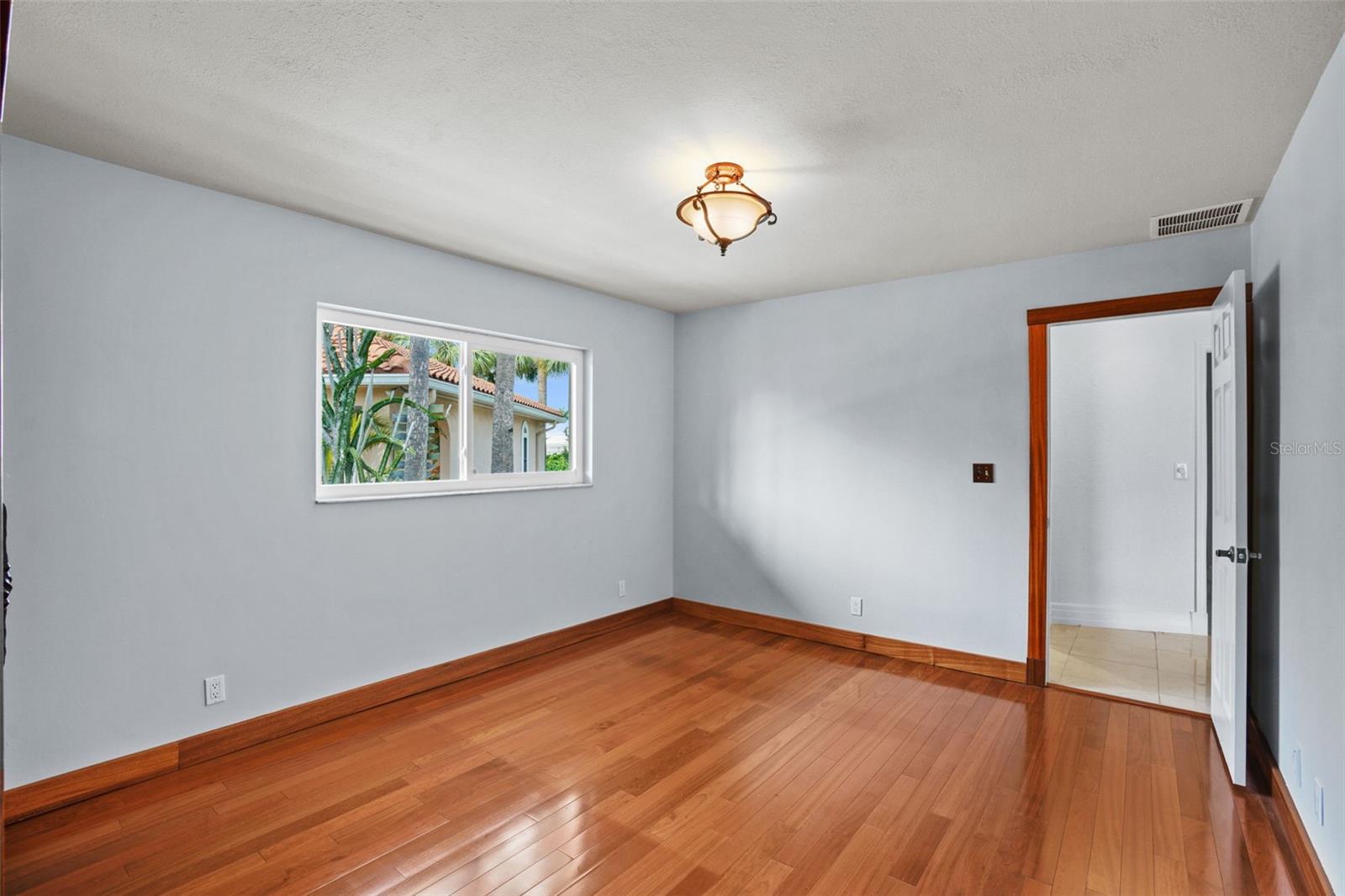 Image 29 of 57 For 4964 60th Avenue S