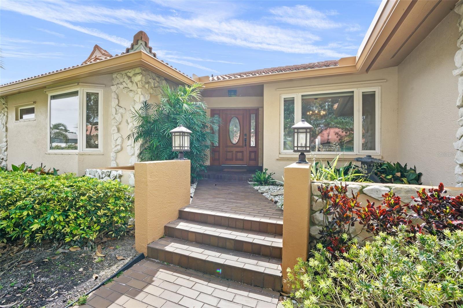 Image 3 of 57 For 4964 60th Avenue S