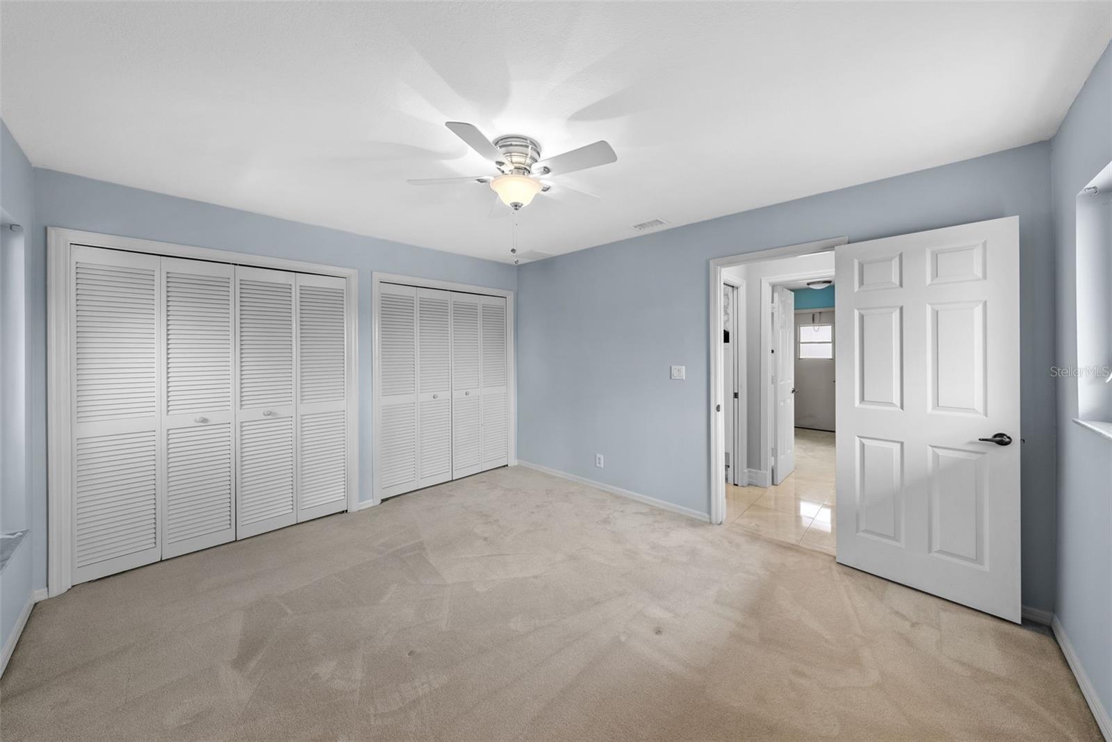 Image 33 of 57 For 4964 60th Avenue S