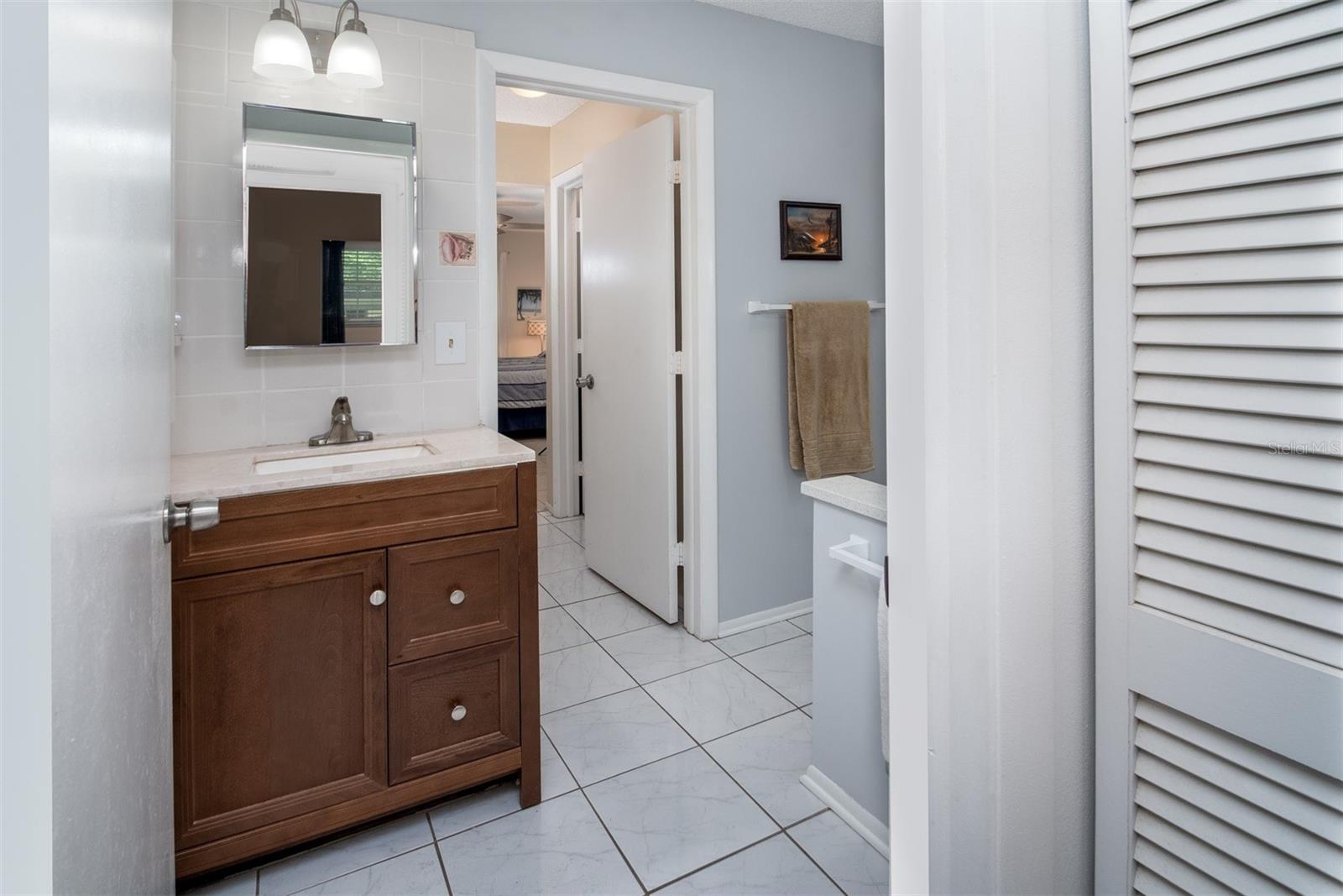Image 18 of 84 For 1701 Pinehurst Road 24b