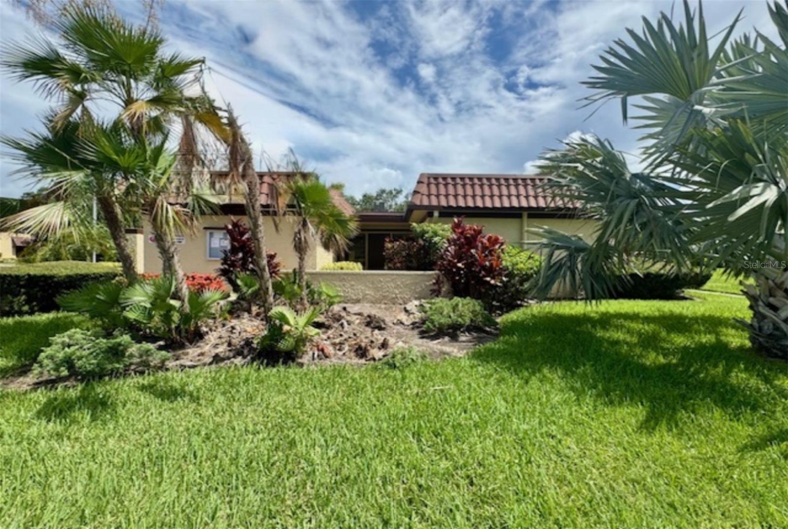 Image 39 of 84 For 1701 Pinehurst Road 24b