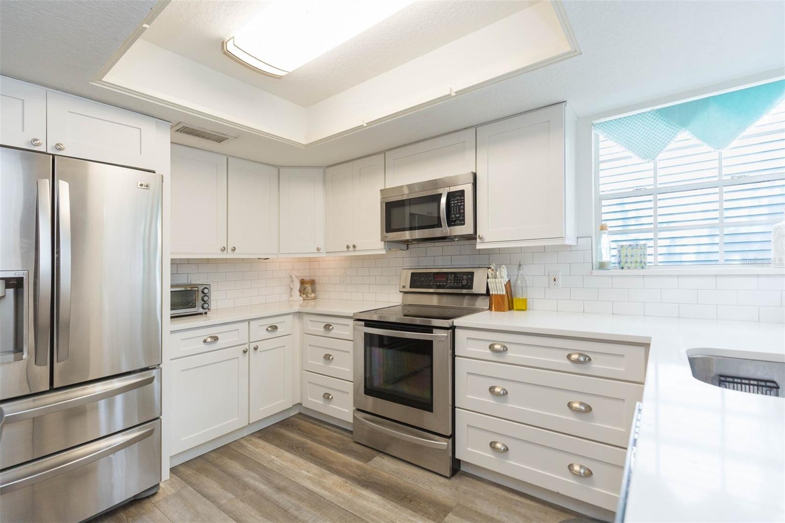 Image 14 of 50 For 4210 Roland Street
