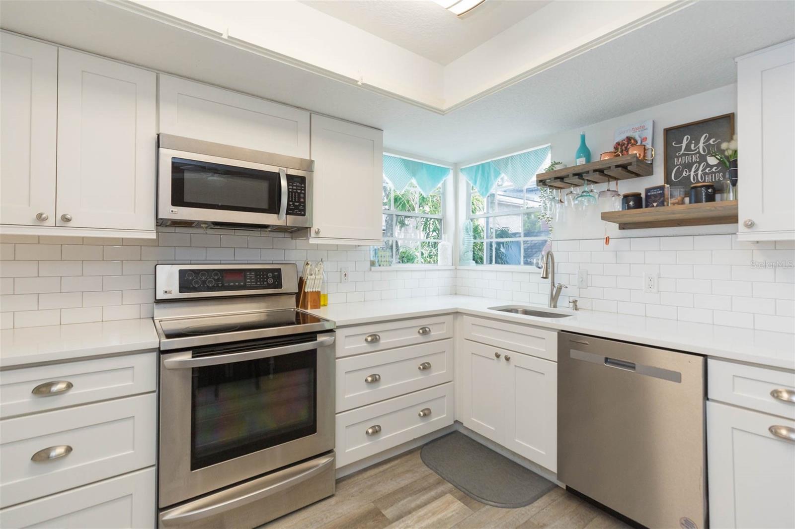 Image 15 of 50 For 4210 Roland Street