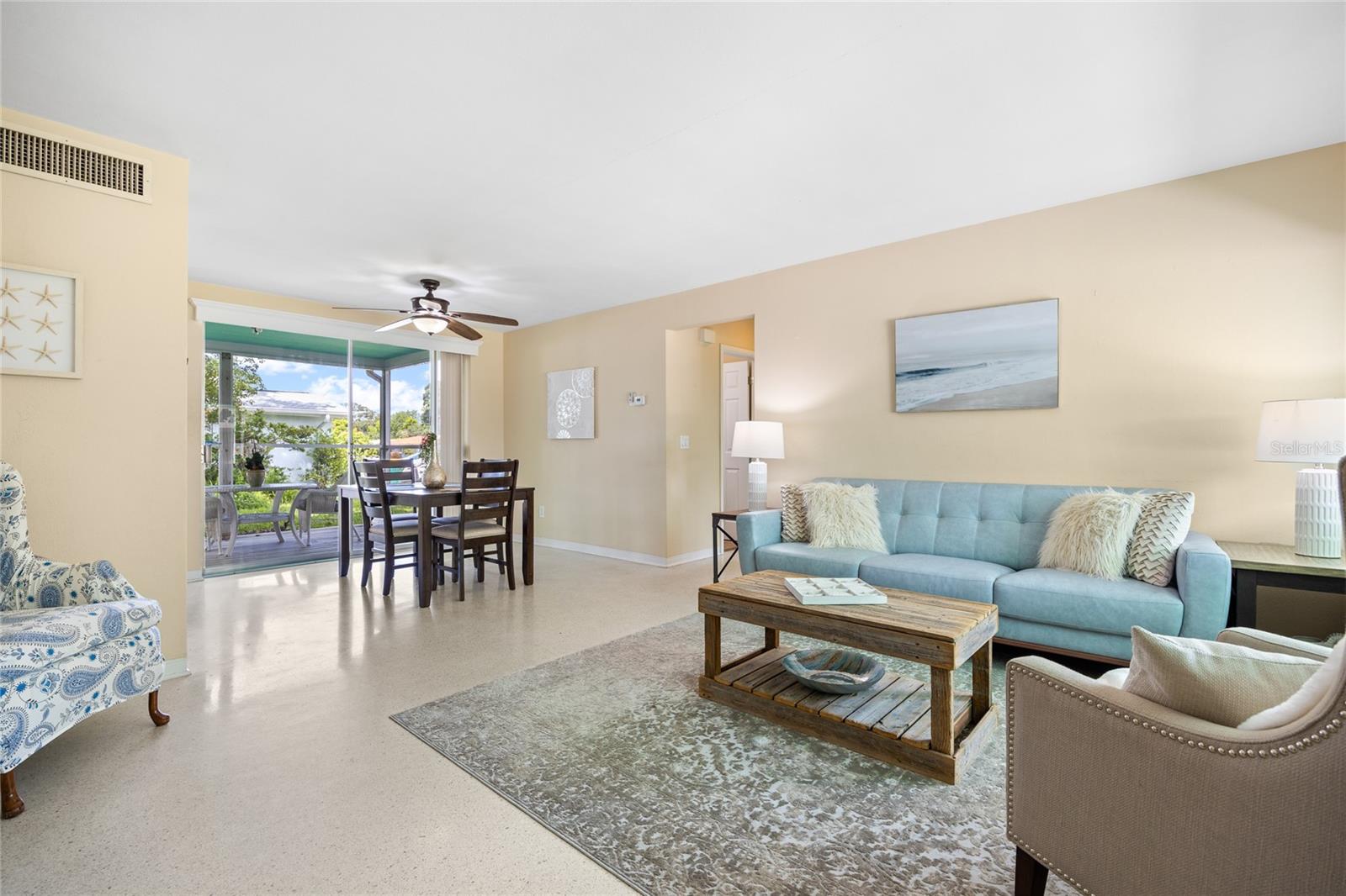 Image 4 of 23 For 2069 Shadow Ln