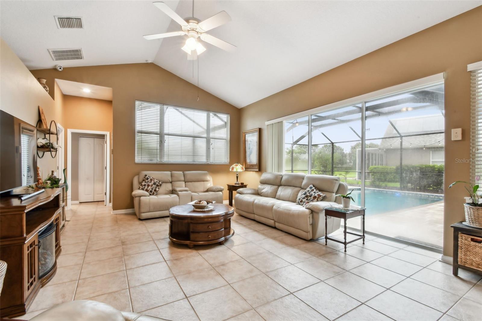 Image 33 of 57 For 5507 Garden Arbor Drive