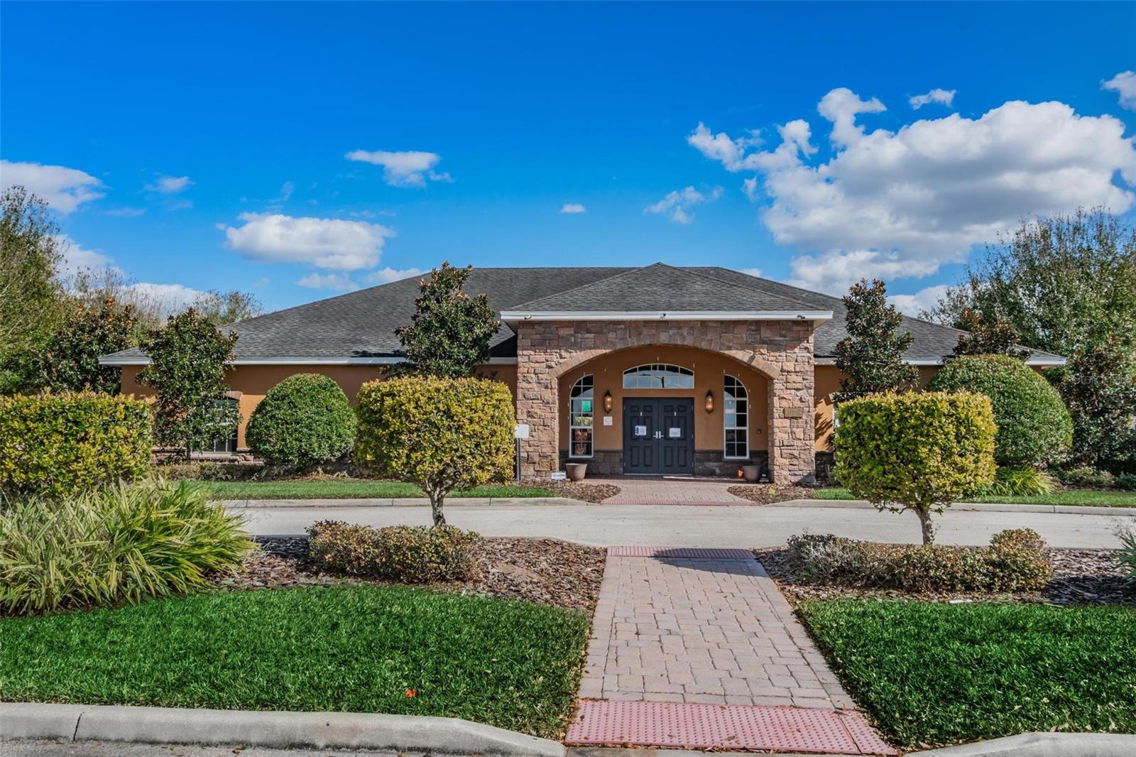 Listing photo id 32 for 11303 Misty Moss Drive