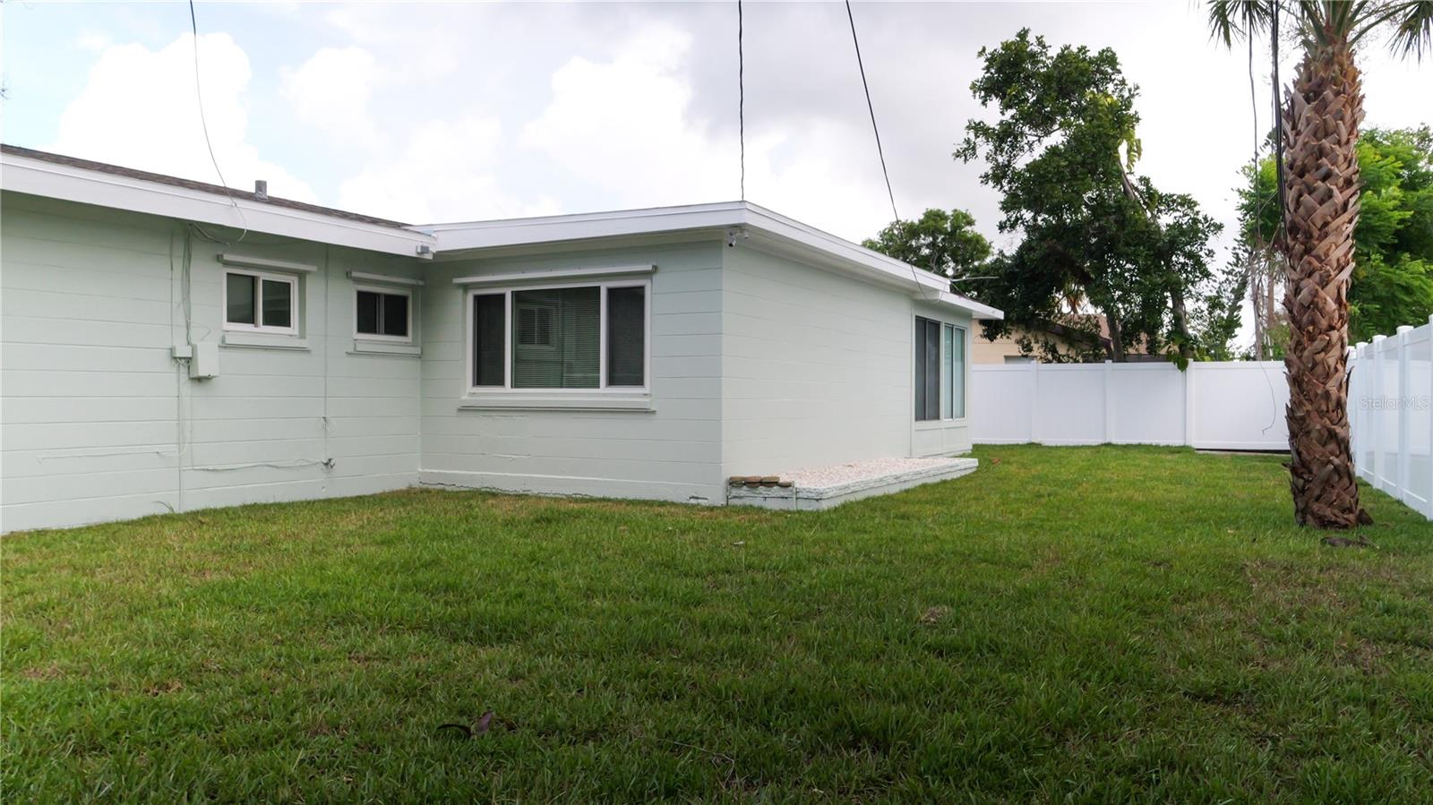 Image 43 of 46 For 933 64th Avenue S