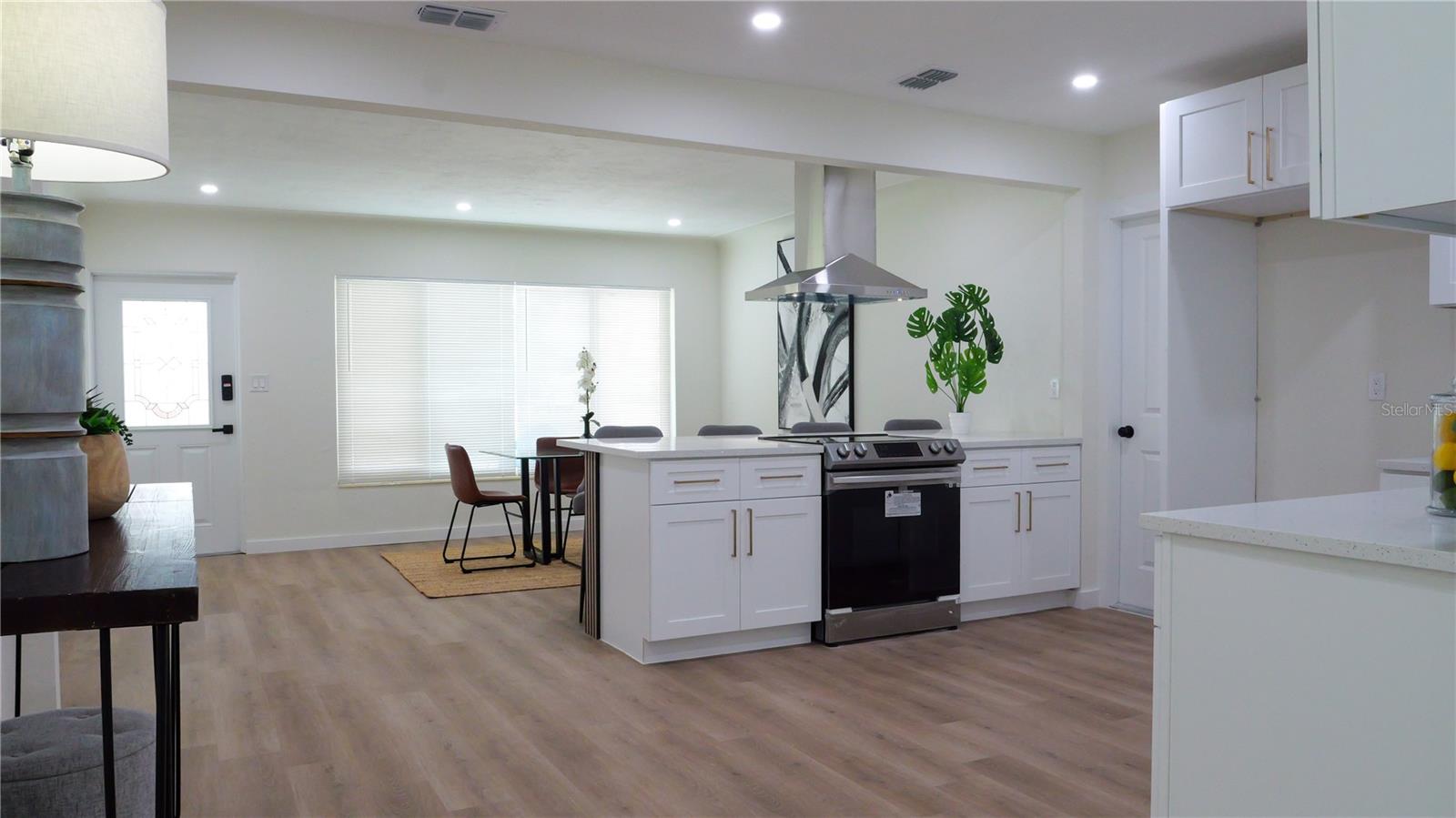 Image 7 of 46 For 933 64th Avenue S