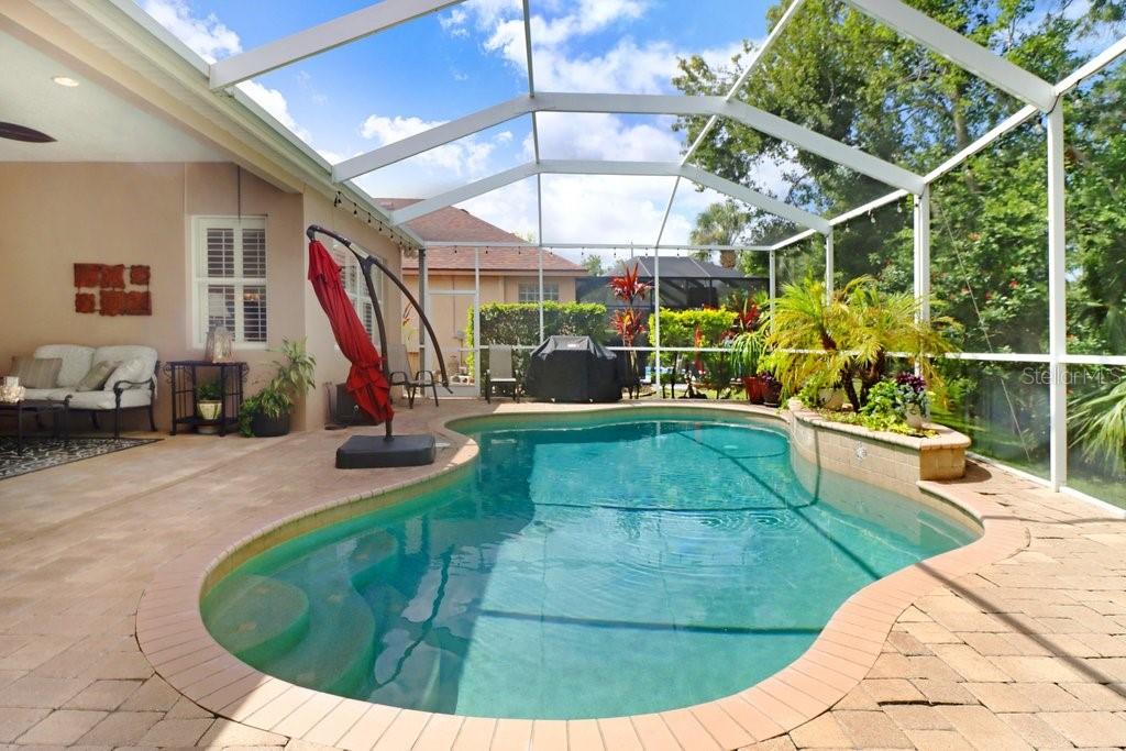 Listing photo id 24 for 10408 Edgefield Place