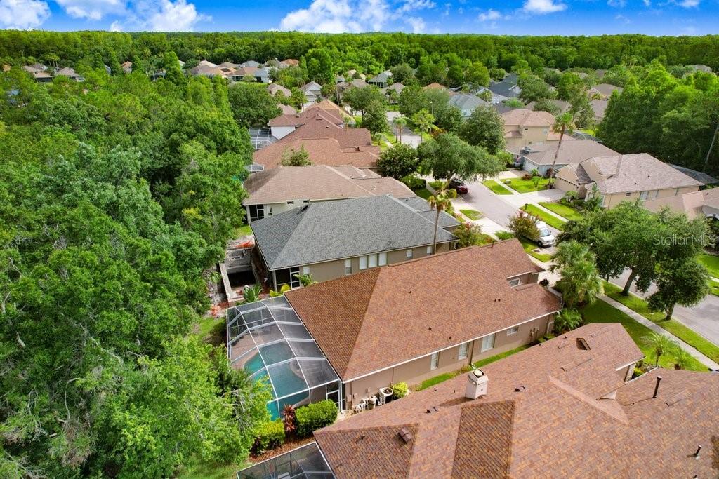 Listing photo id 25 for 10408 Edgefield Place