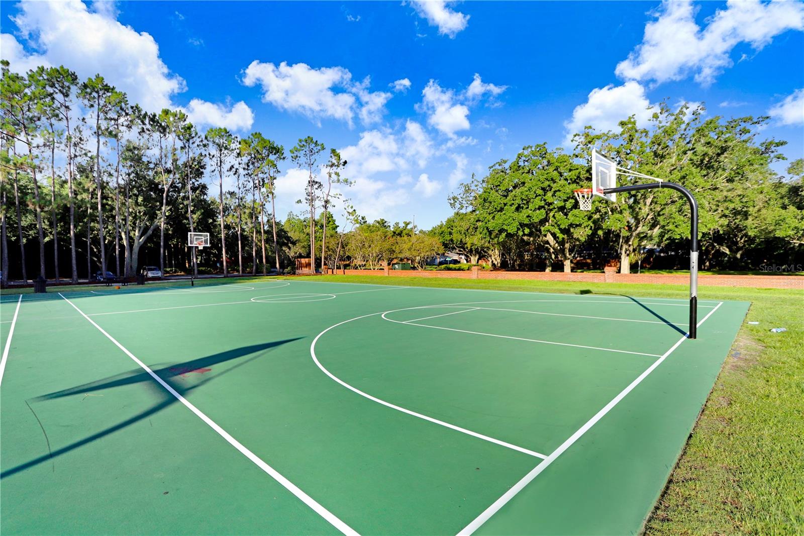Listing photo id 30 for 10408 Edgefield Place