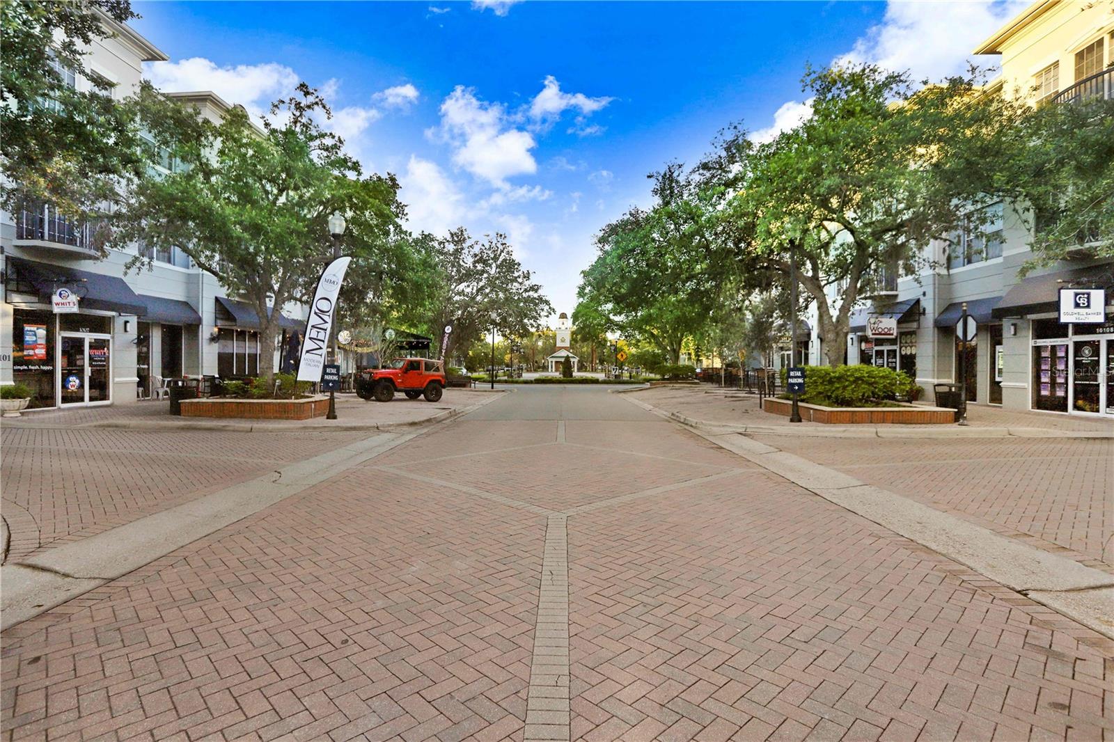 Listing photo id 41 for 10408 Edgefield Place