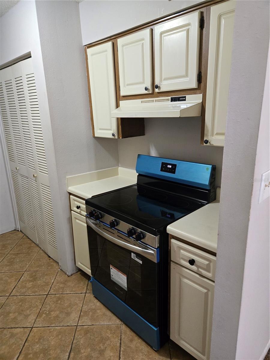 Image 3 of 25 For 7511 Pitch Pine Circle Apt D