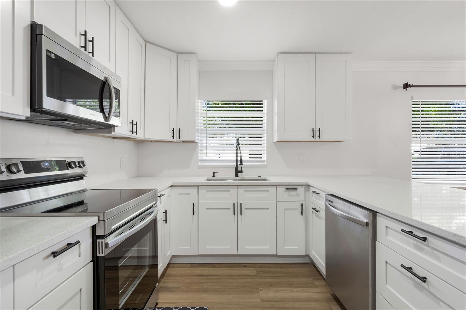 Image 11 of 25 For 4420 Carmen Street