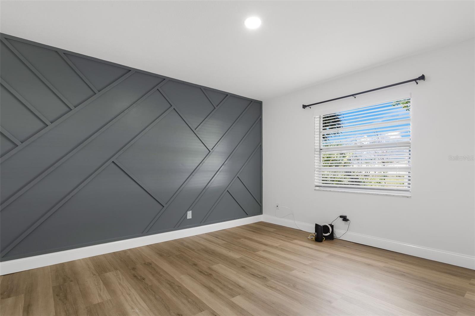 Image 3 of 25 For 4420 Carmen Street