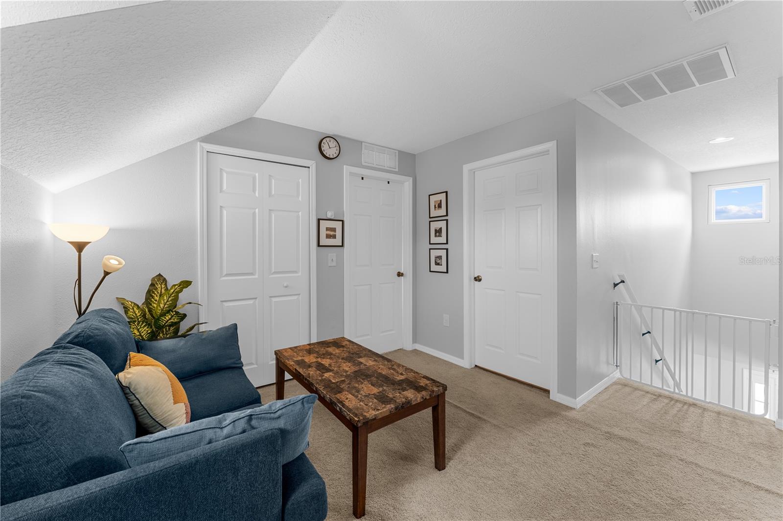 Image 32 of 75 For 24934 Oakhaven Court