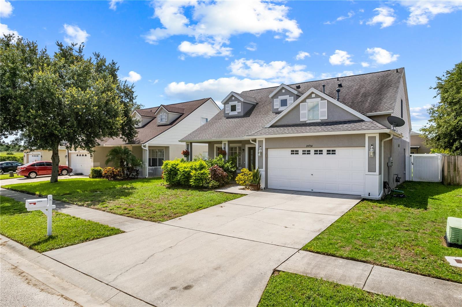 Image 60 of 75 For 24934 Oakhaven Court