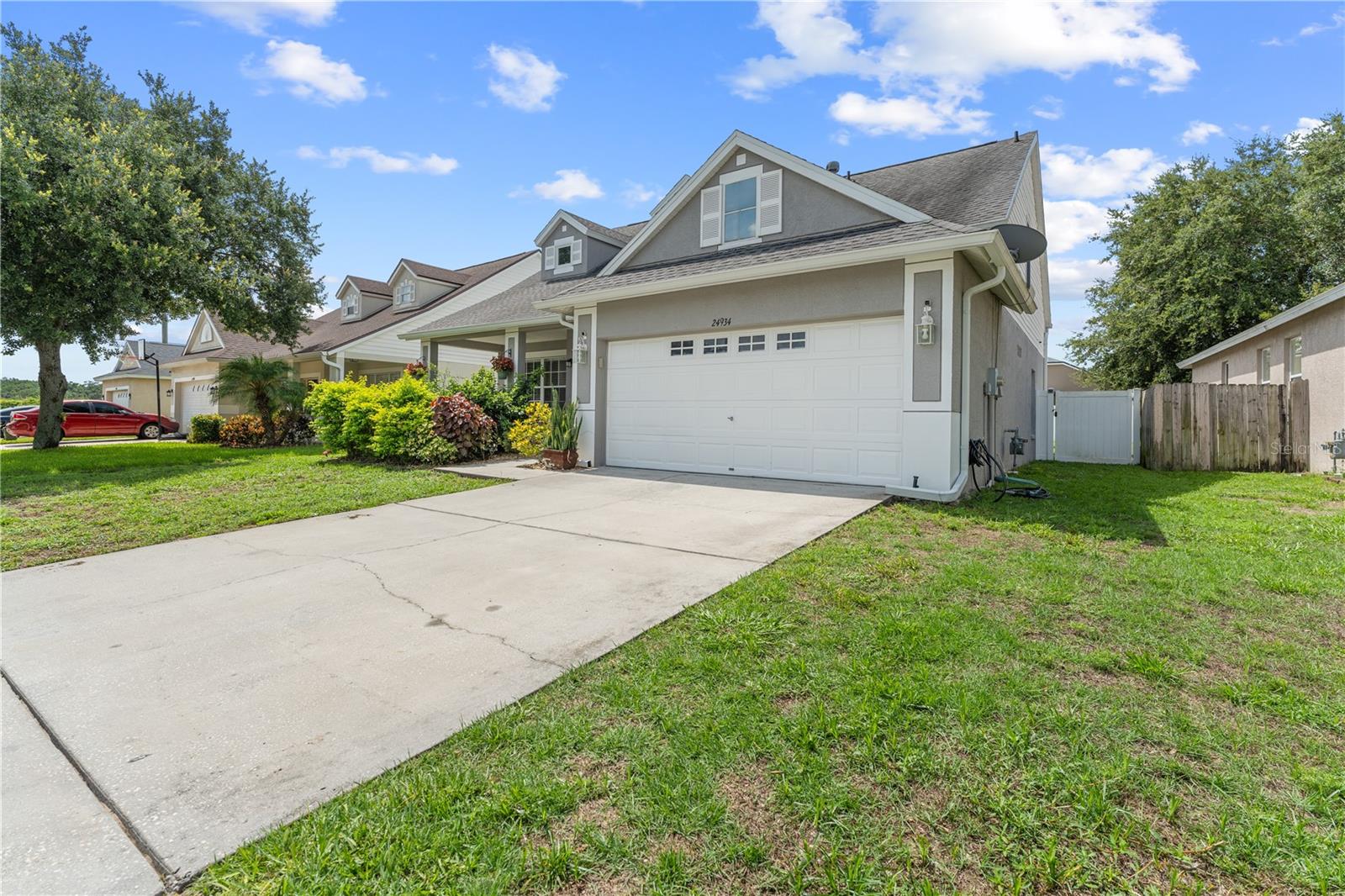 Image 68 of 75 For 24934 Oakhaven Court