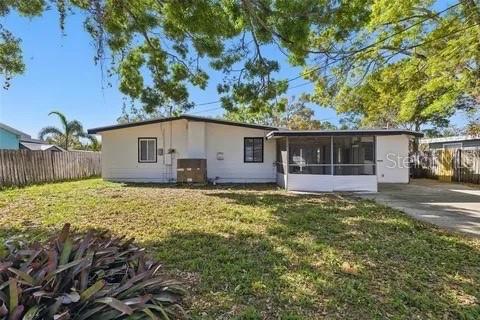 Image 12 of 13 For 7235 12th Avenue N