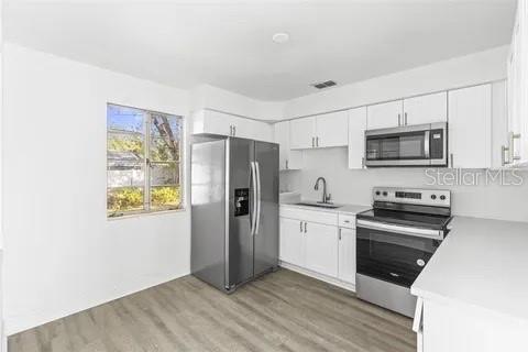 Image 3 of 13 For 7235 12th Avenue N