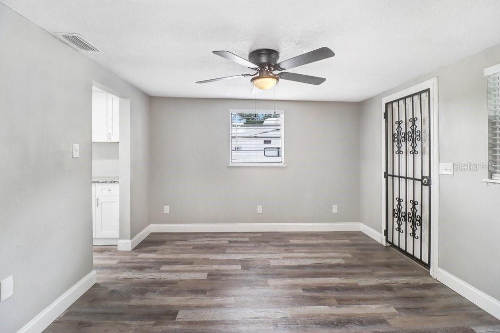 Image 13 of 31 For 3008 Palmetto Street