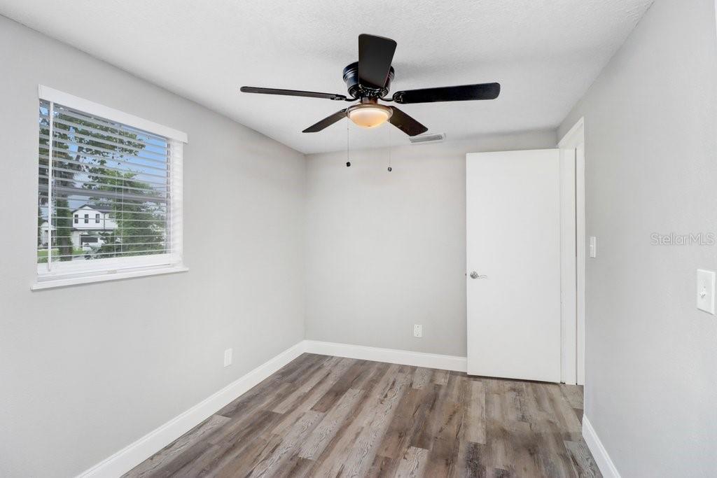 Image 17 of 31 For 3008 Palmetto Street