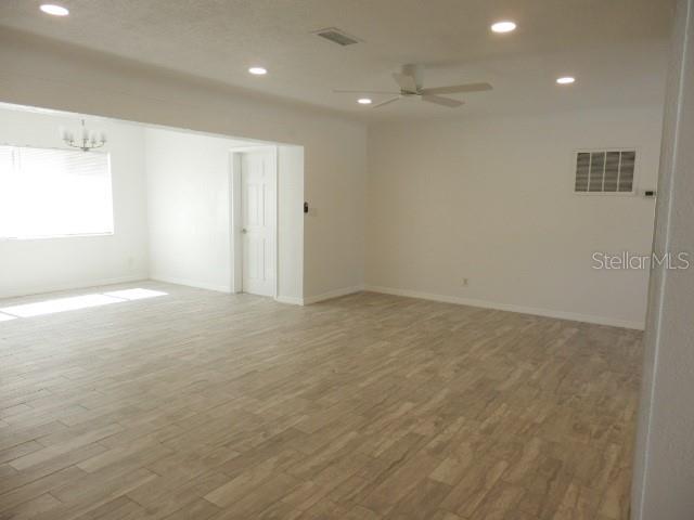 Image 14 of 58 For 6250 6th Avenue S