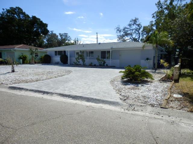 Image 2 of 58 For 6250 6th Avenue S
