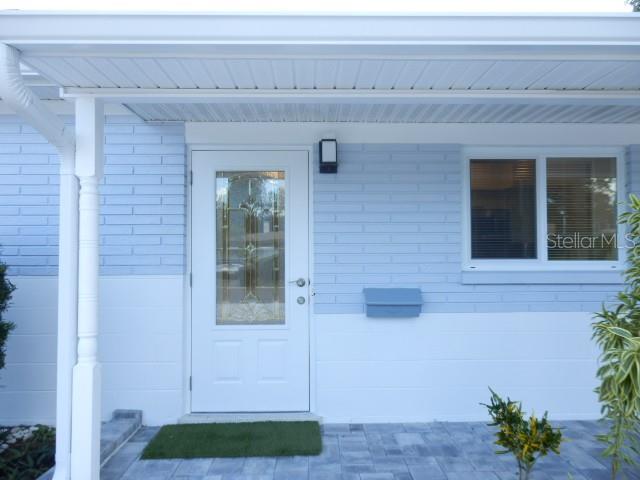 Image 5 of 58 For 6250 6th Avenue S