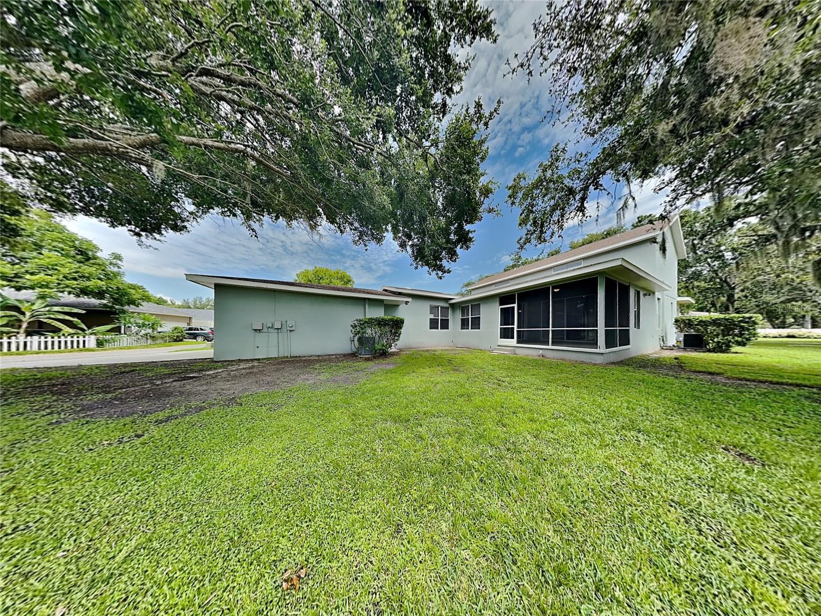 Image 23 of 24 For 10314 Fenceline Road