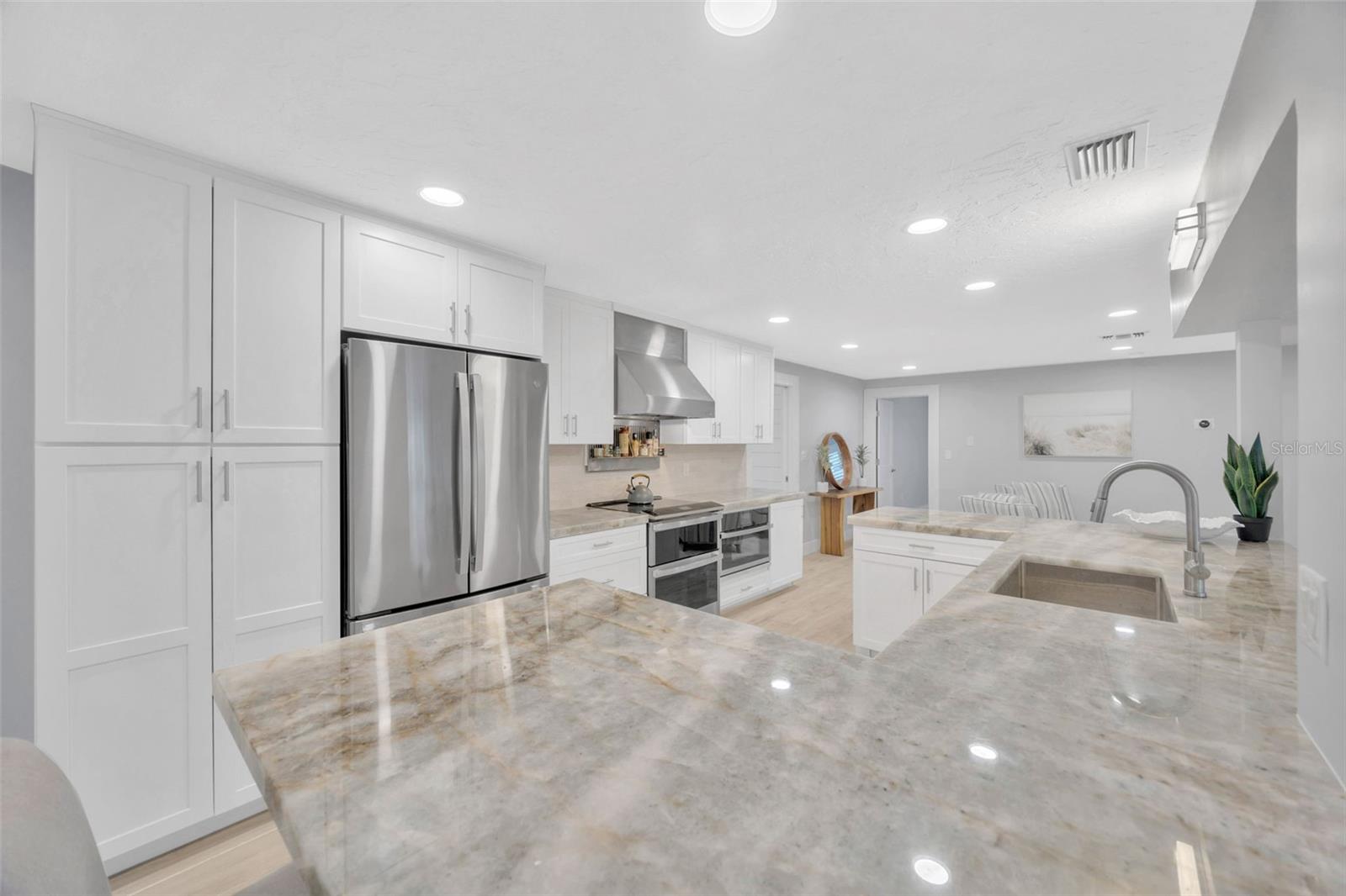 Image 17 of 80 For 6440 3rd Palm Point