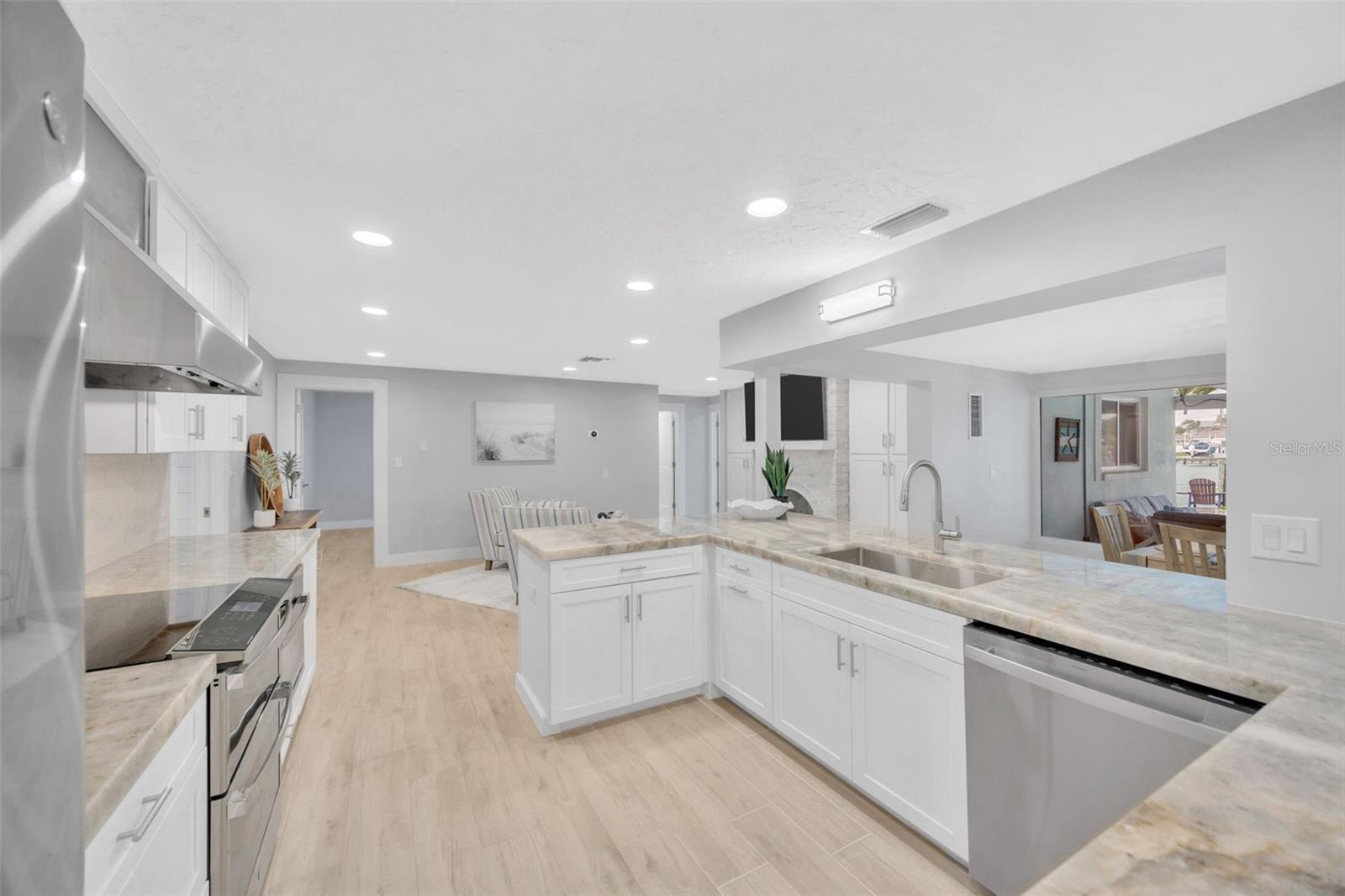 Image 18 of 80 For 6440 3rd Palm Point
