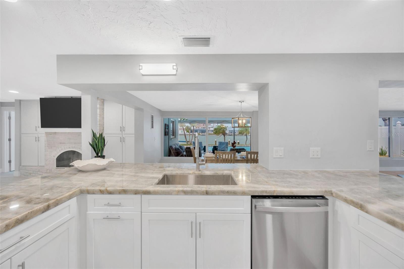 Image 19 of 80 For 6440 3rd Palm Point