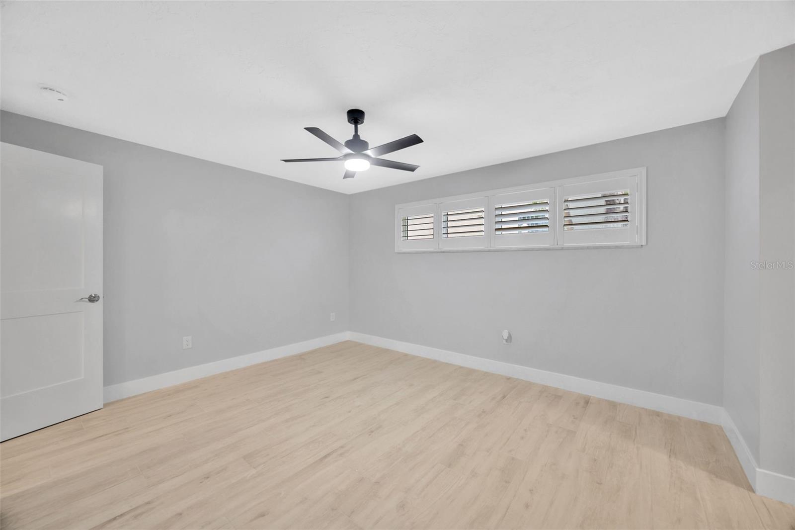 Image 36 of 80 For 6440 3rd Palm Point
