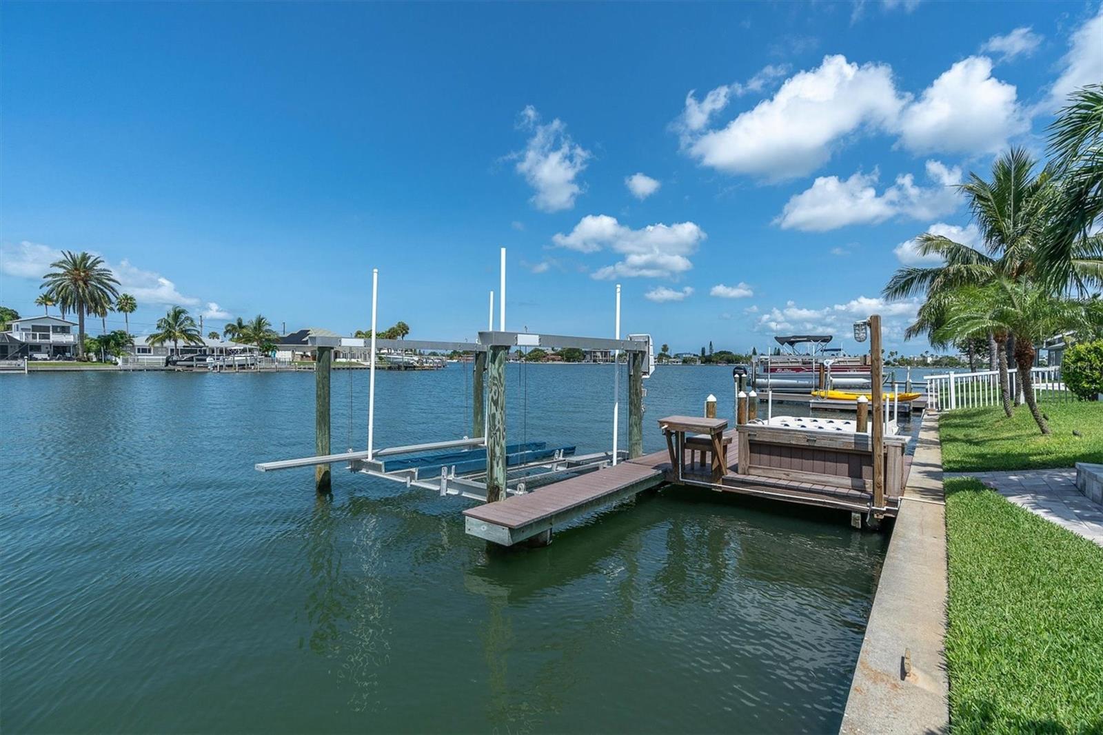 Image 71 of 80 For 6440 3rd Palm Point