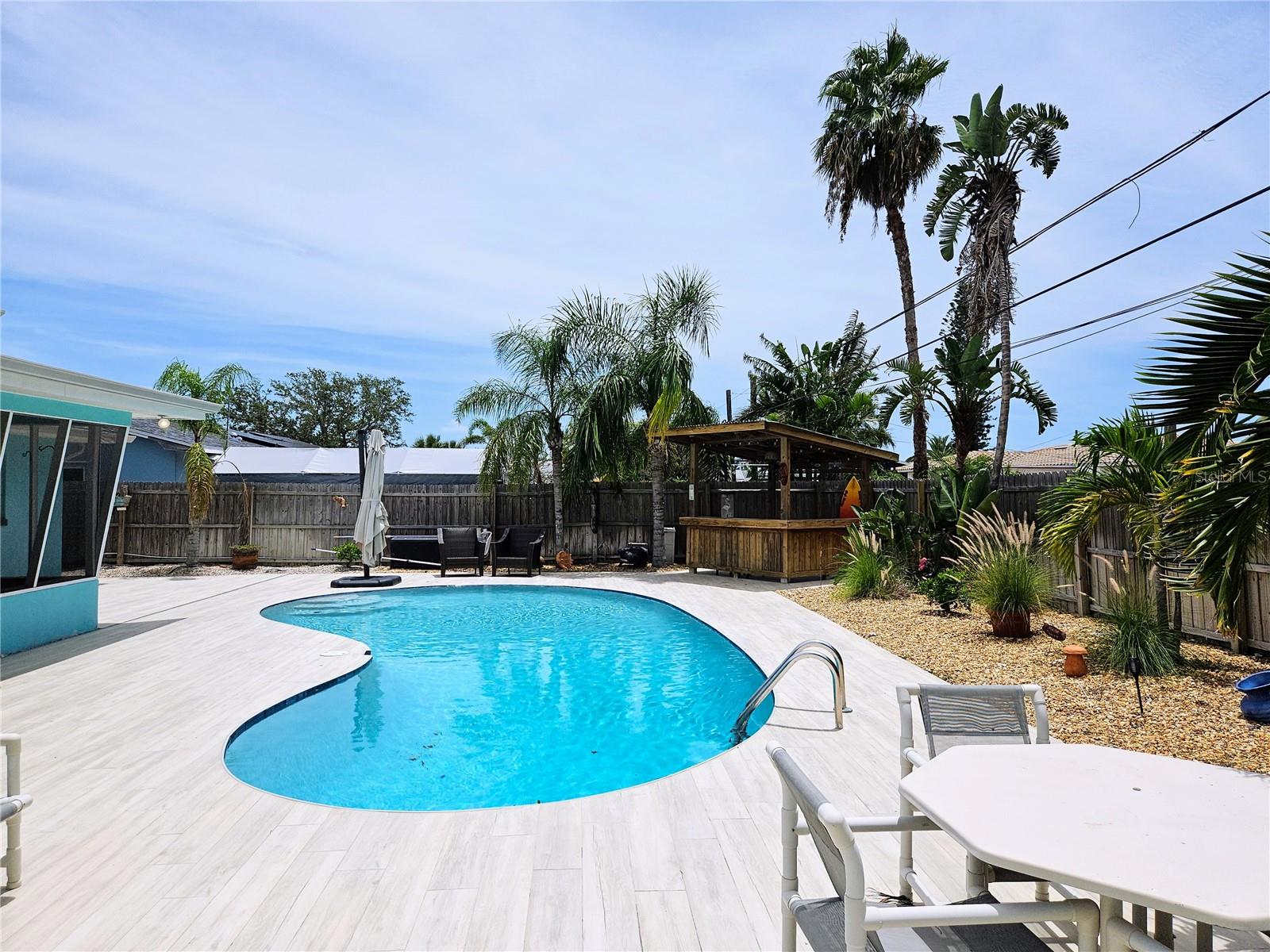 Image 40 of 40 For 10136 Paradise Boulevard