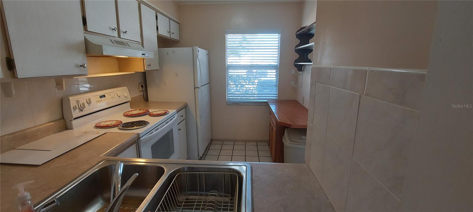 Image 7 of 20 For 13850 Oakwood Lane