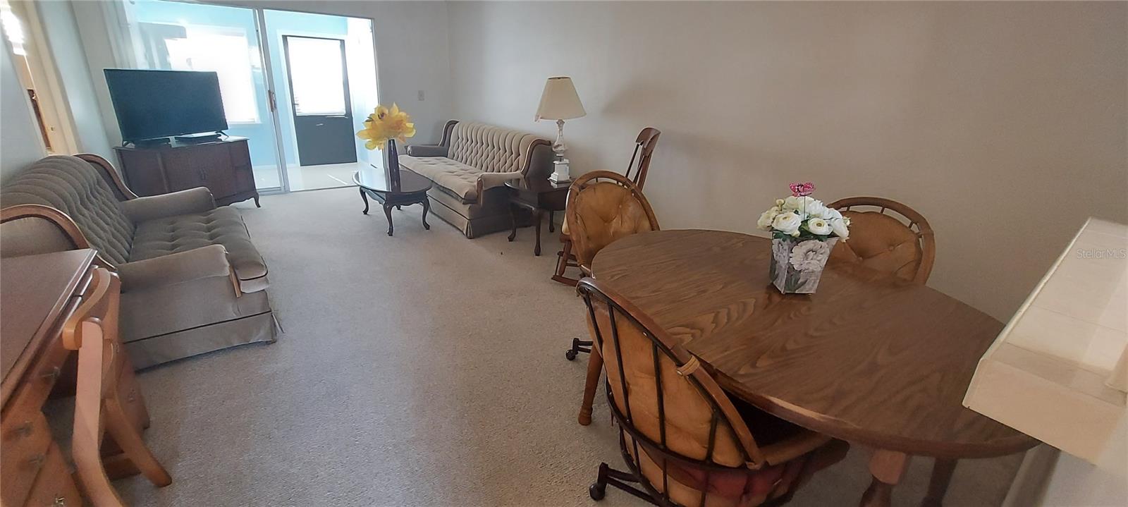 Image 9 of 20 For 13850 Oakwood Lane