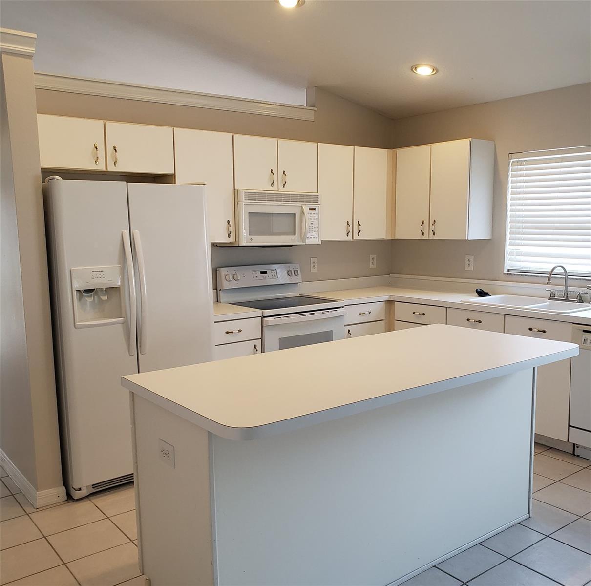 Image 6 of 26 For 6911 Sotra Street